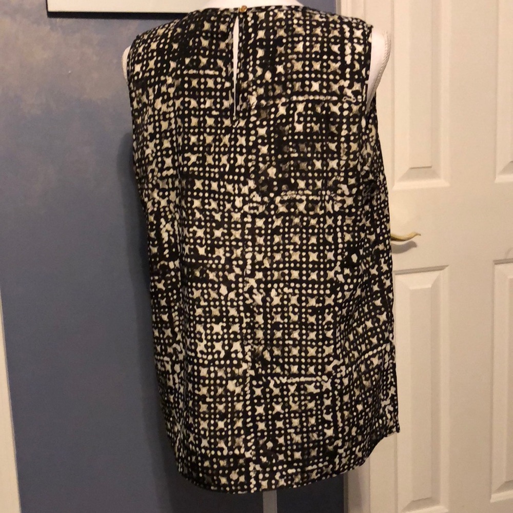 Michael Kors Sleeveless top. NWT - Picture 2 of 6